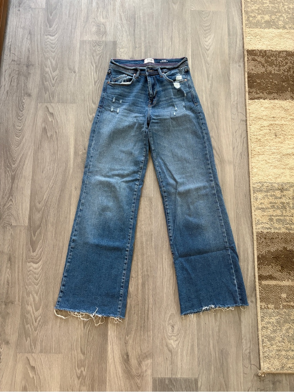 High-Rise Wide Leg Women's Jeans in Distressed Blue